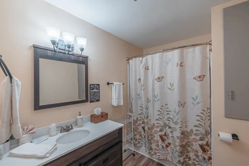 2104586fcdbe4e5eabb9e458442a0154 LargeOriginal.jpg