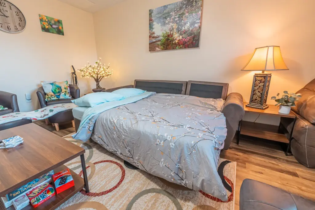 2633857ce4f24fcfabd621879a817739 LargeOriginal.jpg