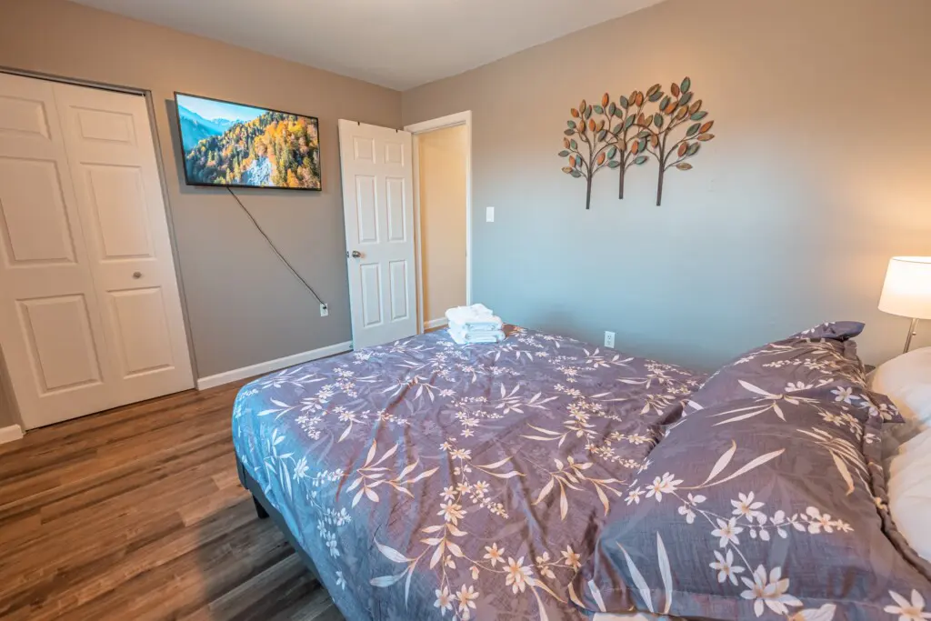 33f404226743412dba9dfab2170a7a40 LargeOriginal.jpg