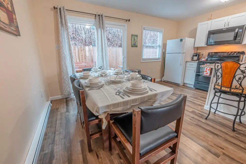 47c39a94f6c94bed8c4c60a61c460488 LargeOriginal.jpg