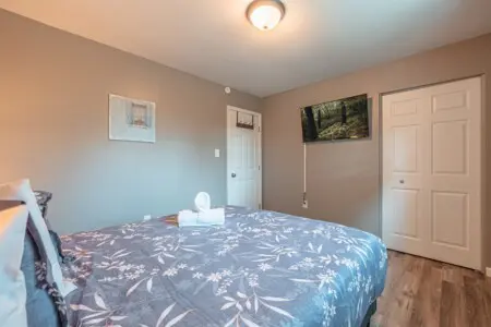 4892f0d9f25b427395fa425ea9e75cf4 LargeOriginal.jpg