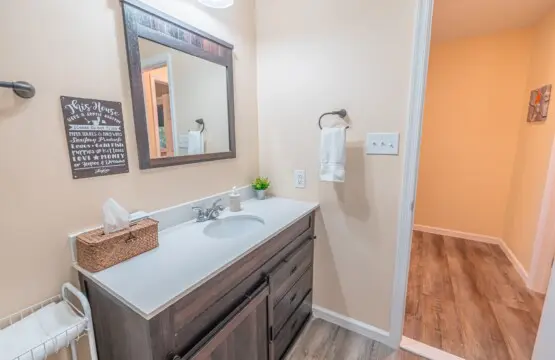 54d3da13af9847bb9af183f41fbd91c6 LargeOriginal.jpg