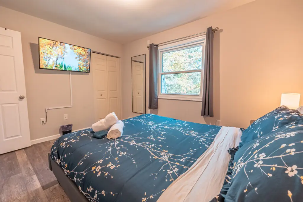 58e372e33f2e44e8bd5310c2734f33a2 LargeOriginal.jpg