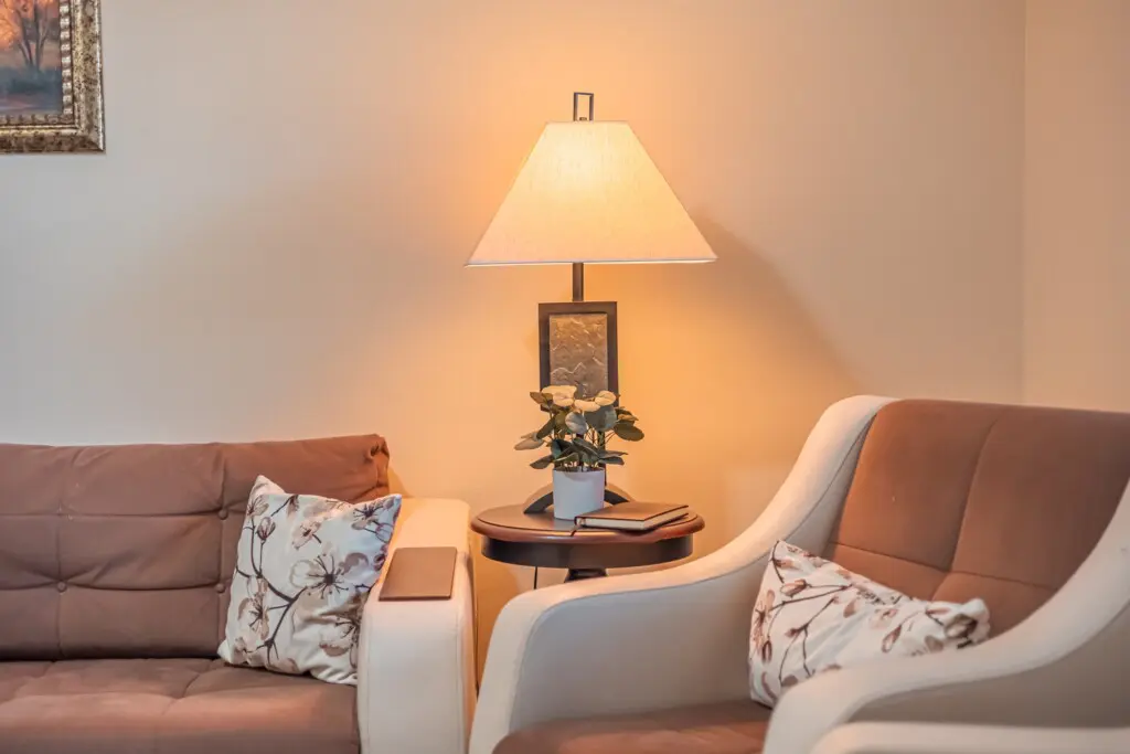 59fc854c5f494379a608005d57406233 LargeOriginal.jpg