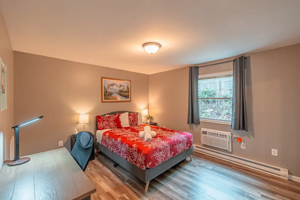 6a3c3670d2ac4c47acb3d8c4520d8b2e LargeOriginal.jpg