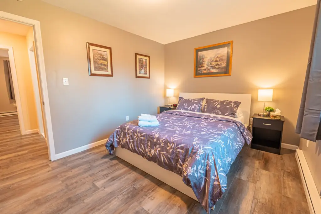 9c3b6a76de12473db8fca2ee07ff3f12 LargeOriginal.jpg