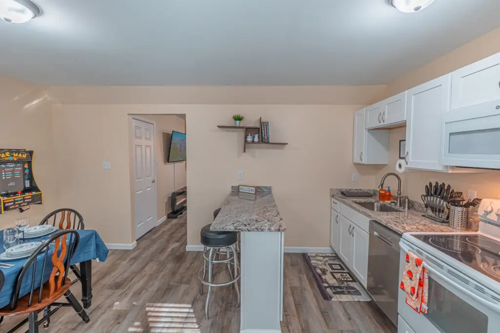 bfaa4bdd0e7a4ad381a99564c74bafce LargeOriginal.jpg