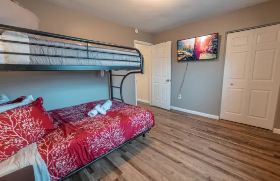 e1fa735f3d544759896557ad4bb6046e LargeOriginal.jpg