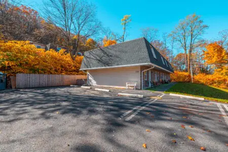 ebdf7d9f52354fe68bb2ca6b723f79f8 LargeOriginal.jpg