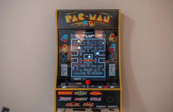 f9e543a6cb0d4233bbd9c5368ca9d693 LargeOriginal.jpg