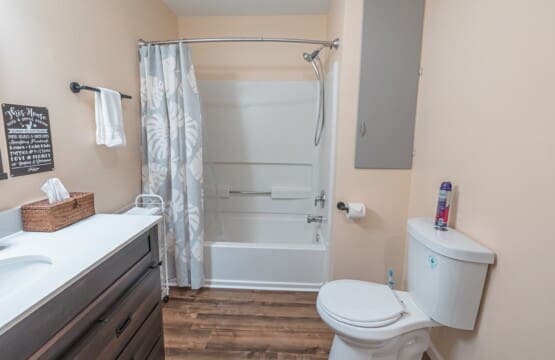 8bd8aae45e32440095afae04ce80ab3f LargeOriginal.jpg